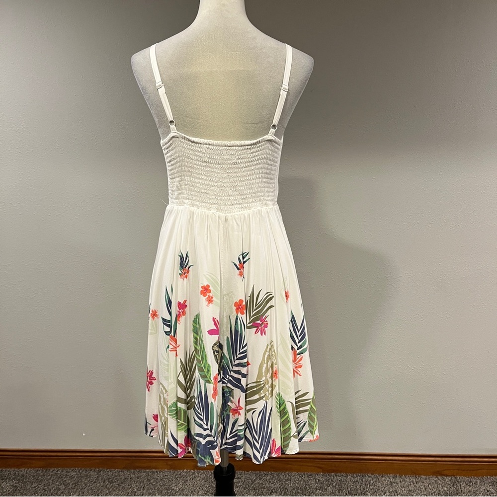 Old Navy Floral White‎ Summer mini Dress with straps size medium - Picture 5 of 11